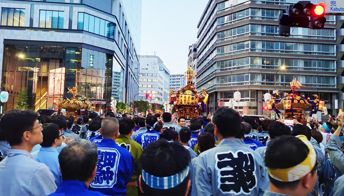 日枝神社山王祭のお神輿の様子